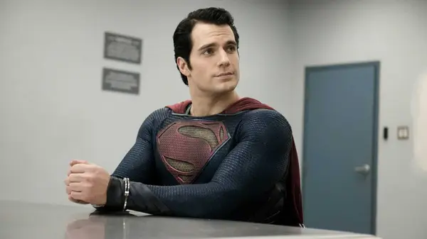 Henry Cavill looking sharp