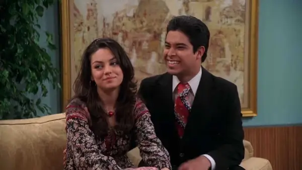 Sitcom couple on screen